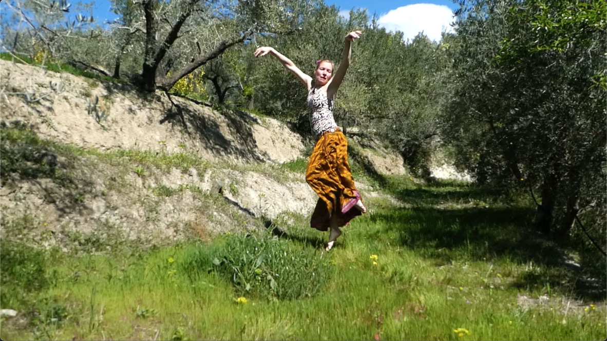 Somatic dance play, somatic movement?